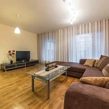 Appartement Goodson & Red Foorum Apartments Tallinn