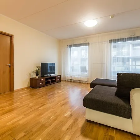 Goodson & Red Foorum Apartments Apartment