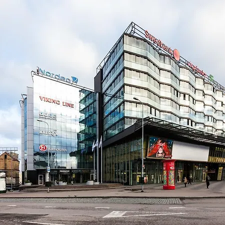 Goodson & Red Foorum Apartments דירה *